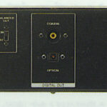 Backside of the CDP-XA7ES (1998/2)